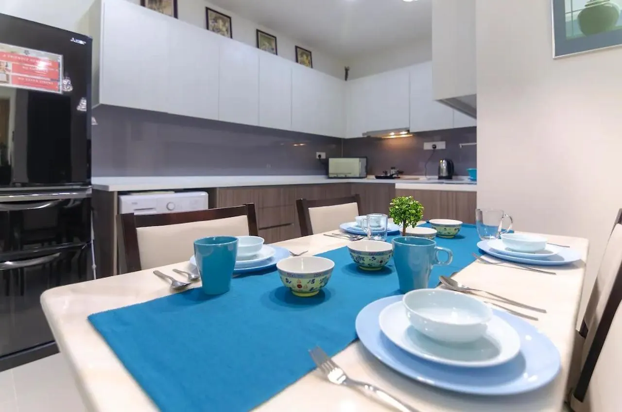 A Cozy & Comfy Suasana Suites In 조호르 바루 아파트